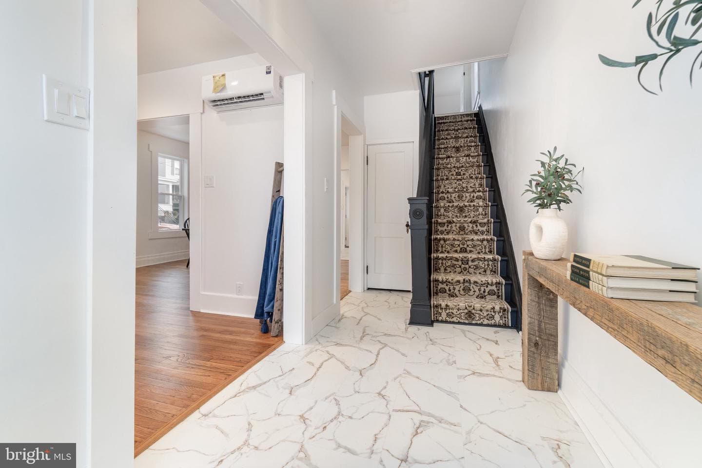 101 Fairview Avenue W photo 5
