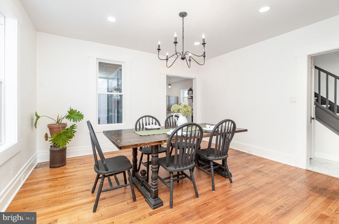101 Fairview Avenue W photo 8