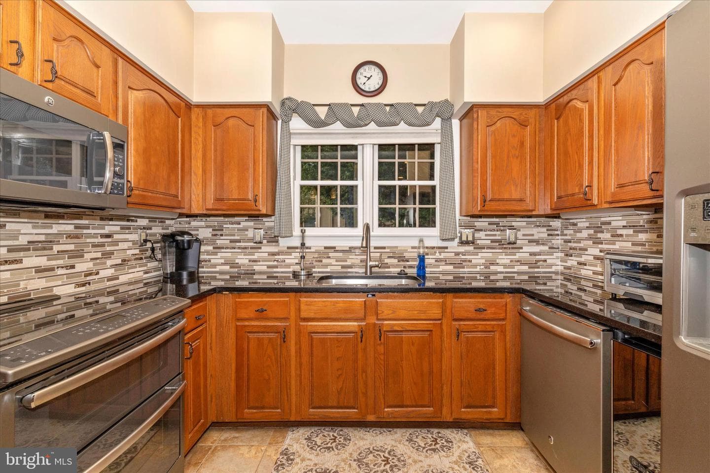 13856 Pond View Lane photo 18