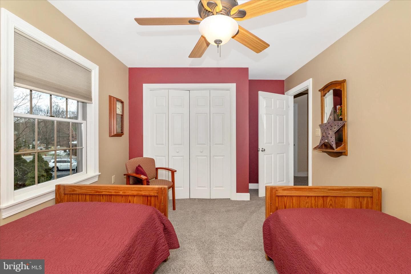 13856 Pond View Lane photo 32