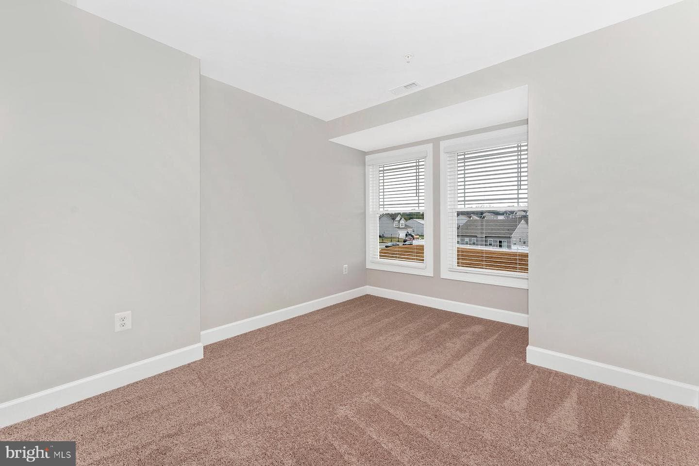 539 Abigail Avenue photo 24