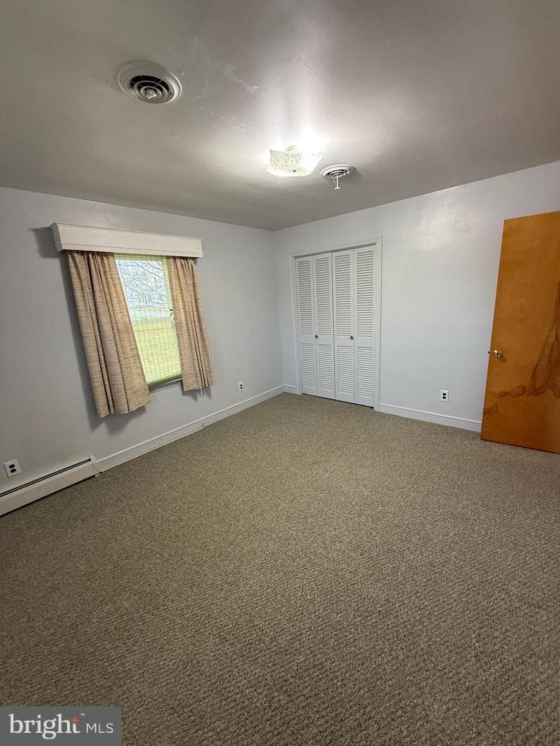300 N Franklin Street photo 26