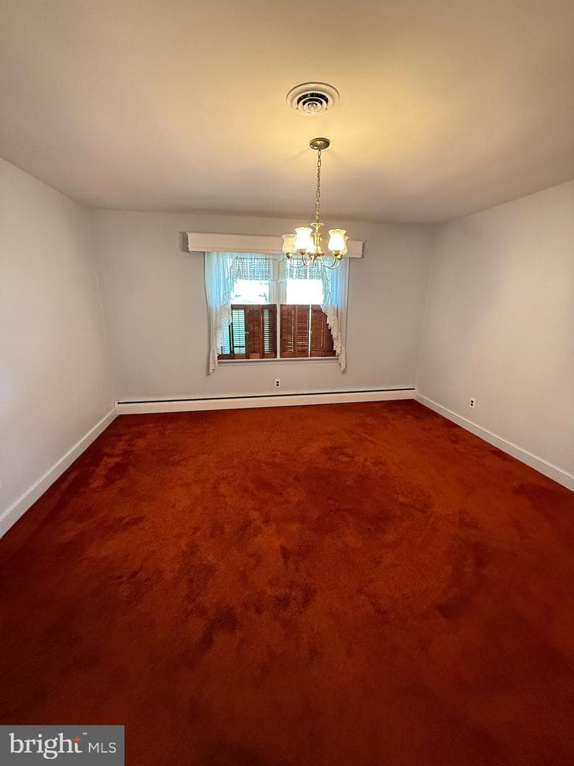 300 N Franklin Street photo 7