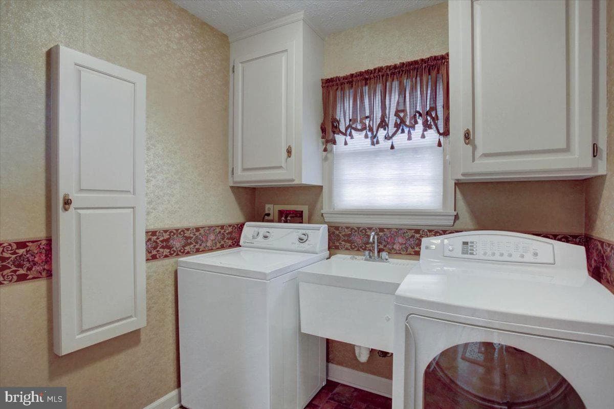 1015 Buchanan Trail East photo 54