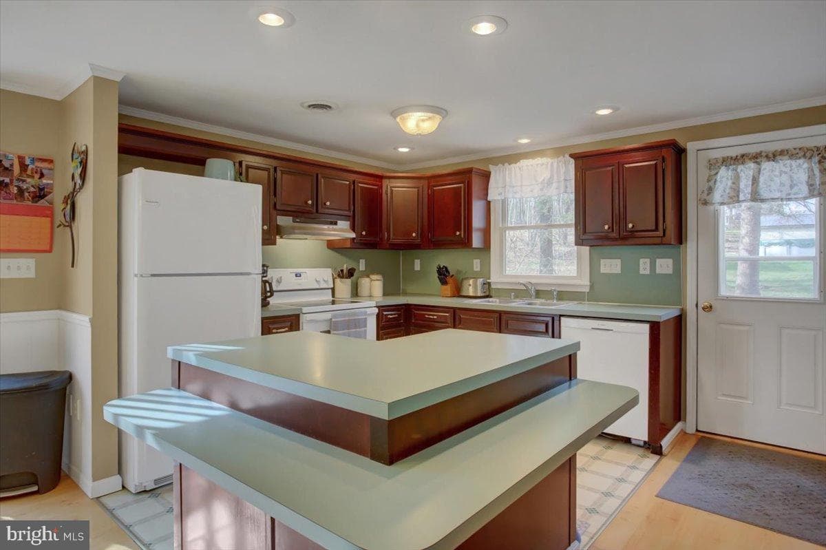10744 Coral Ridge Road photo 9