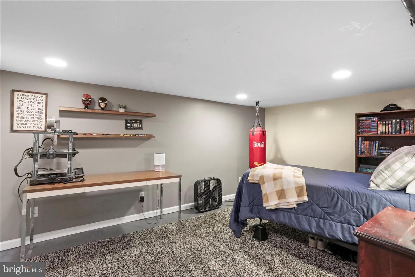542 E Liberty Street photo 18