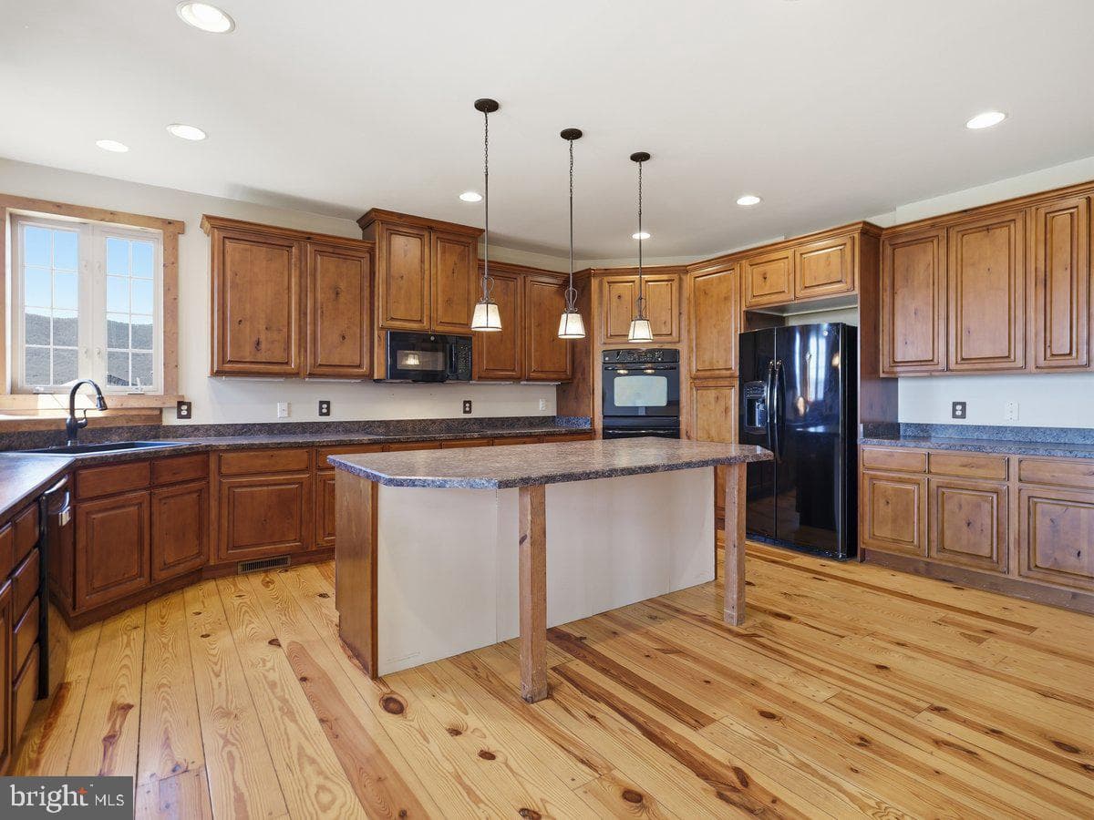 9763 Blue Spring Road photo 22