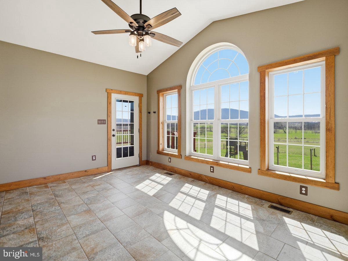9763 Blue Spring Road photo 26