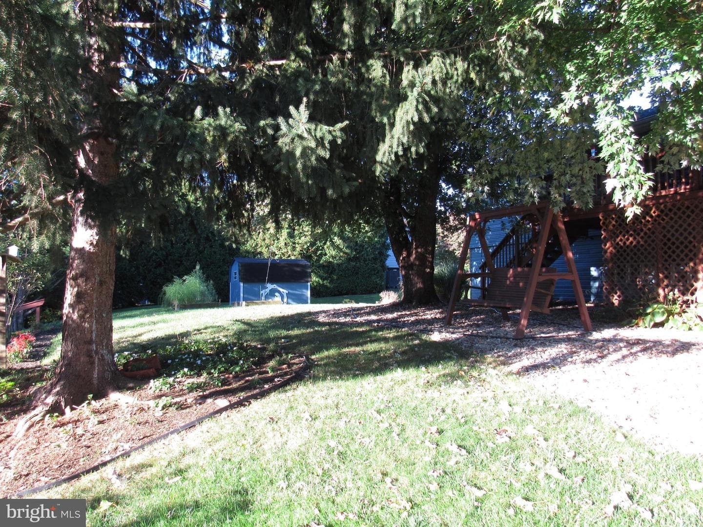 132 Jameslee Drive photo 4