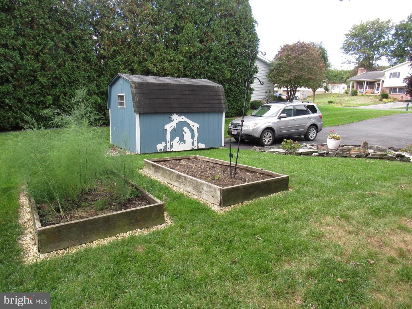 132 Jameslee Drive photo 8