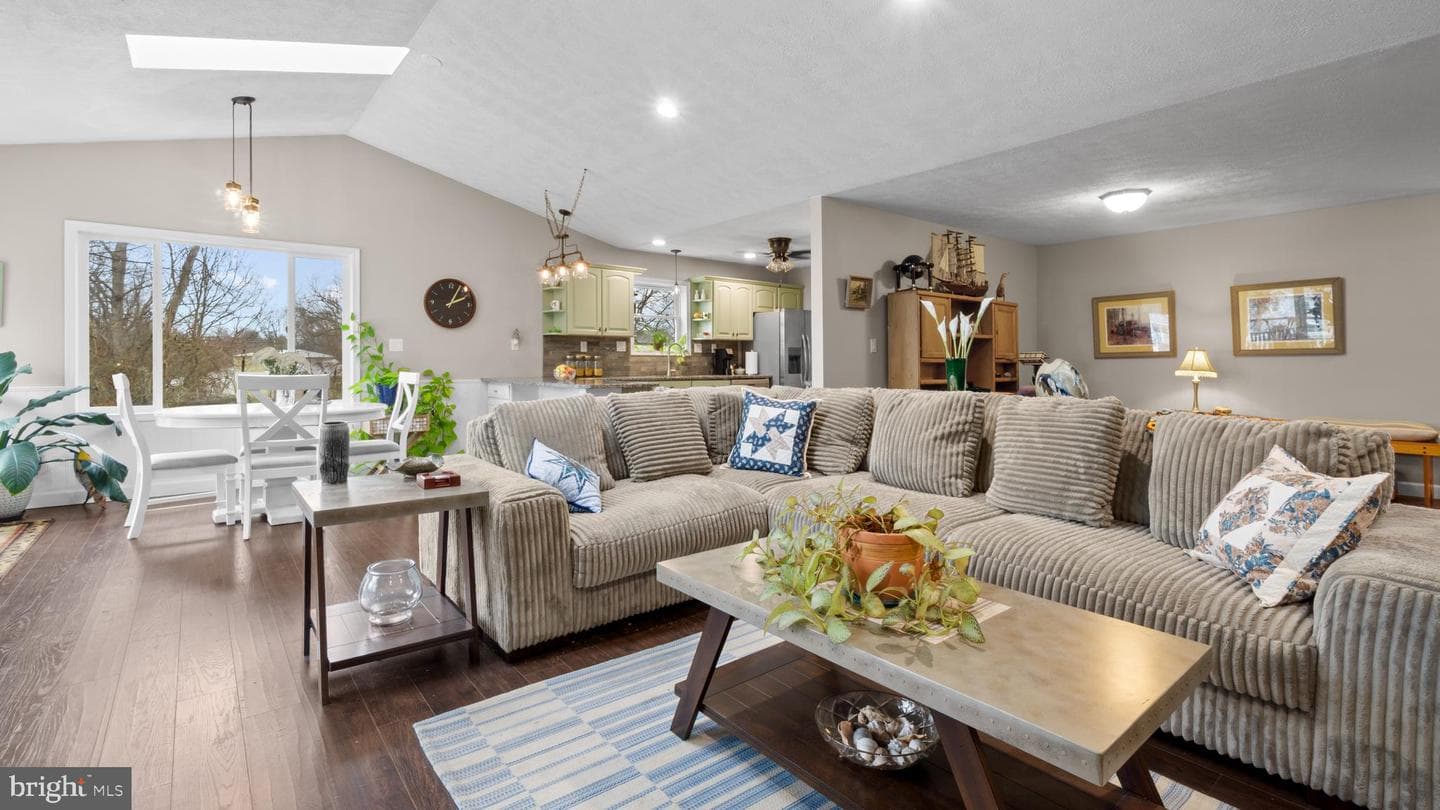 1065 Kunkle Drive photo 6