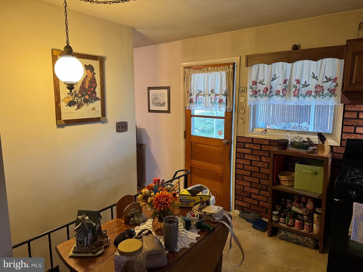 102 Lincoln Drive photo 12