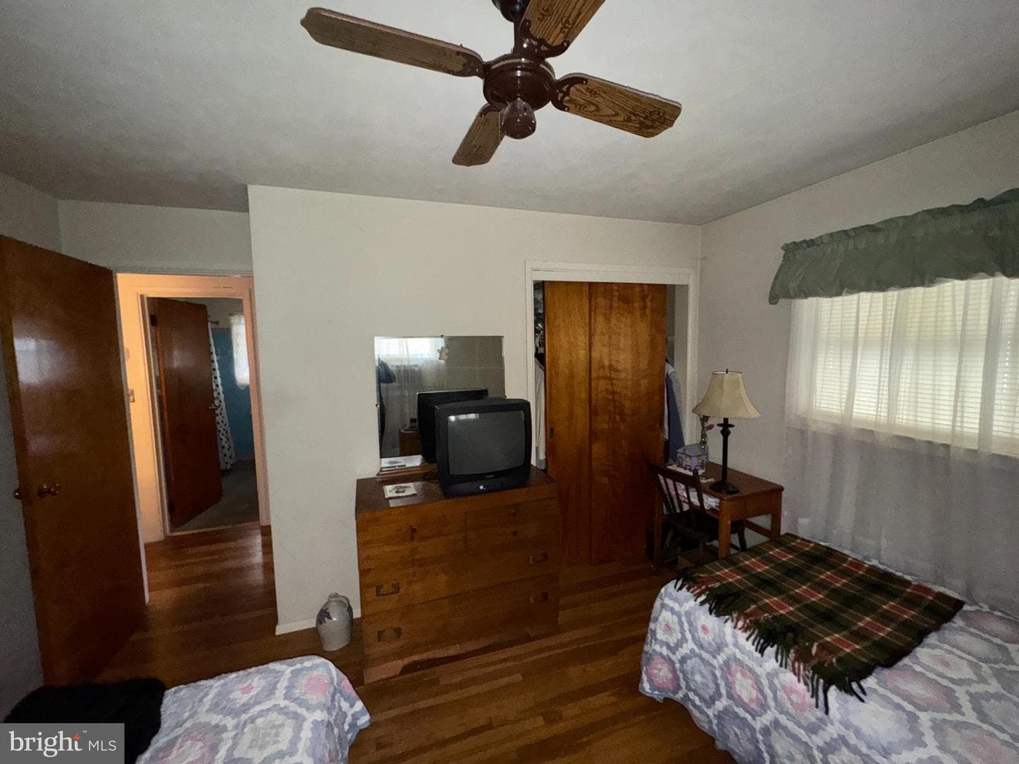 102 Lincoln Drive photo 23
