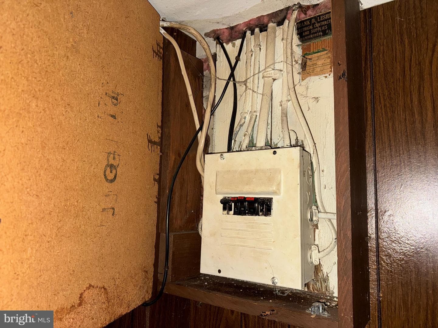 102 Lincoln Drive photo 31