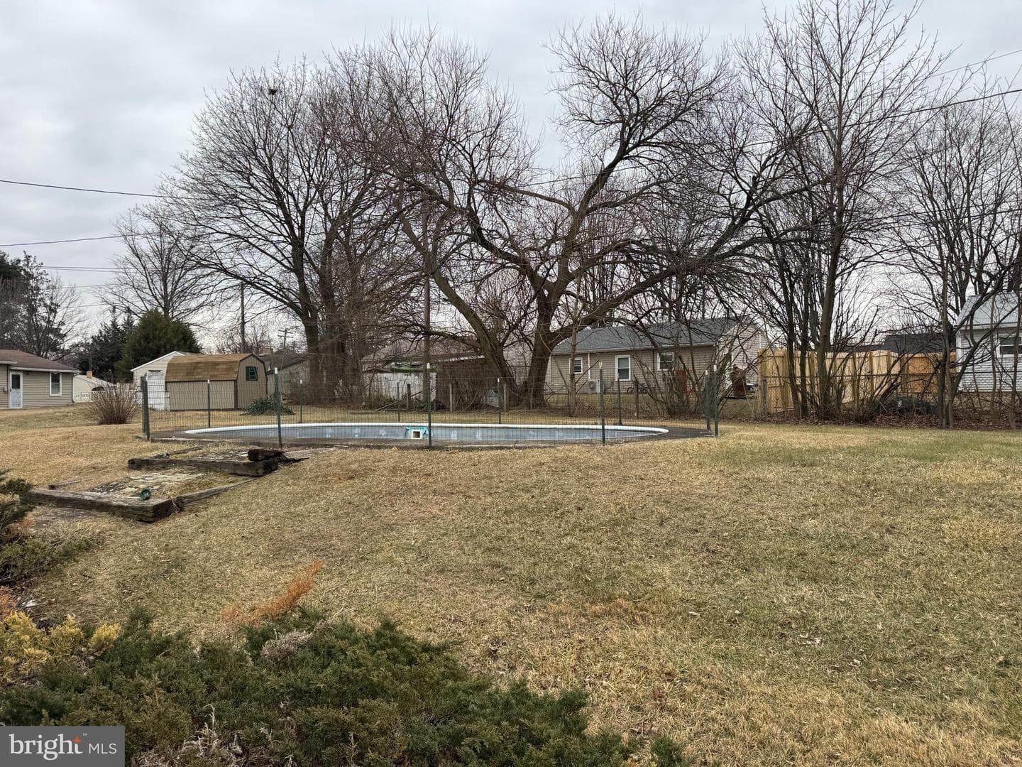 102 Lincoln Drive photo 6