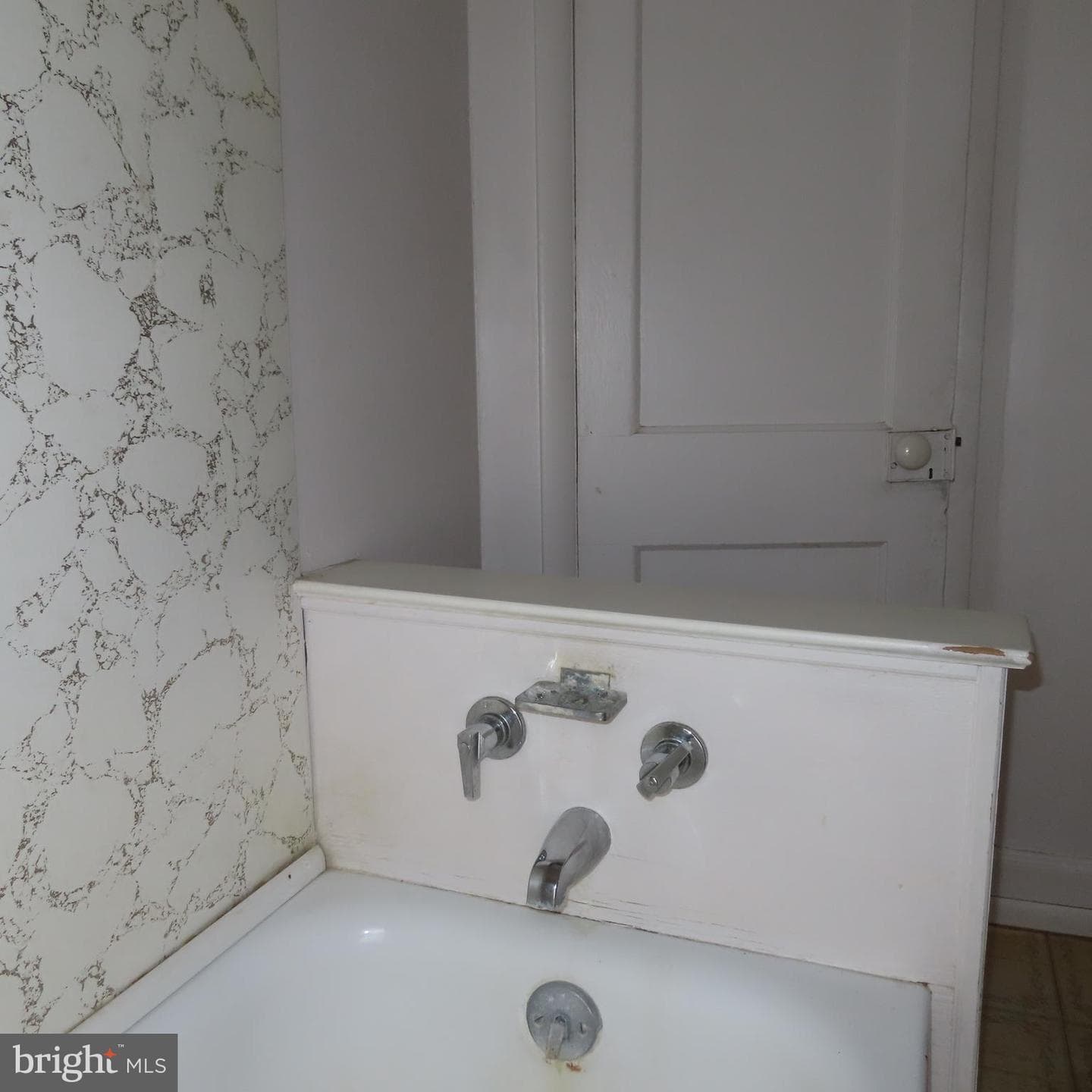151 N Church Lane photo 42