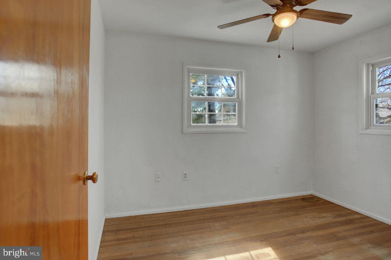 123 Lincoln Drive photo 24