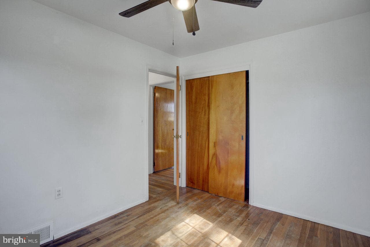 123 Lincoln Drive photo 25