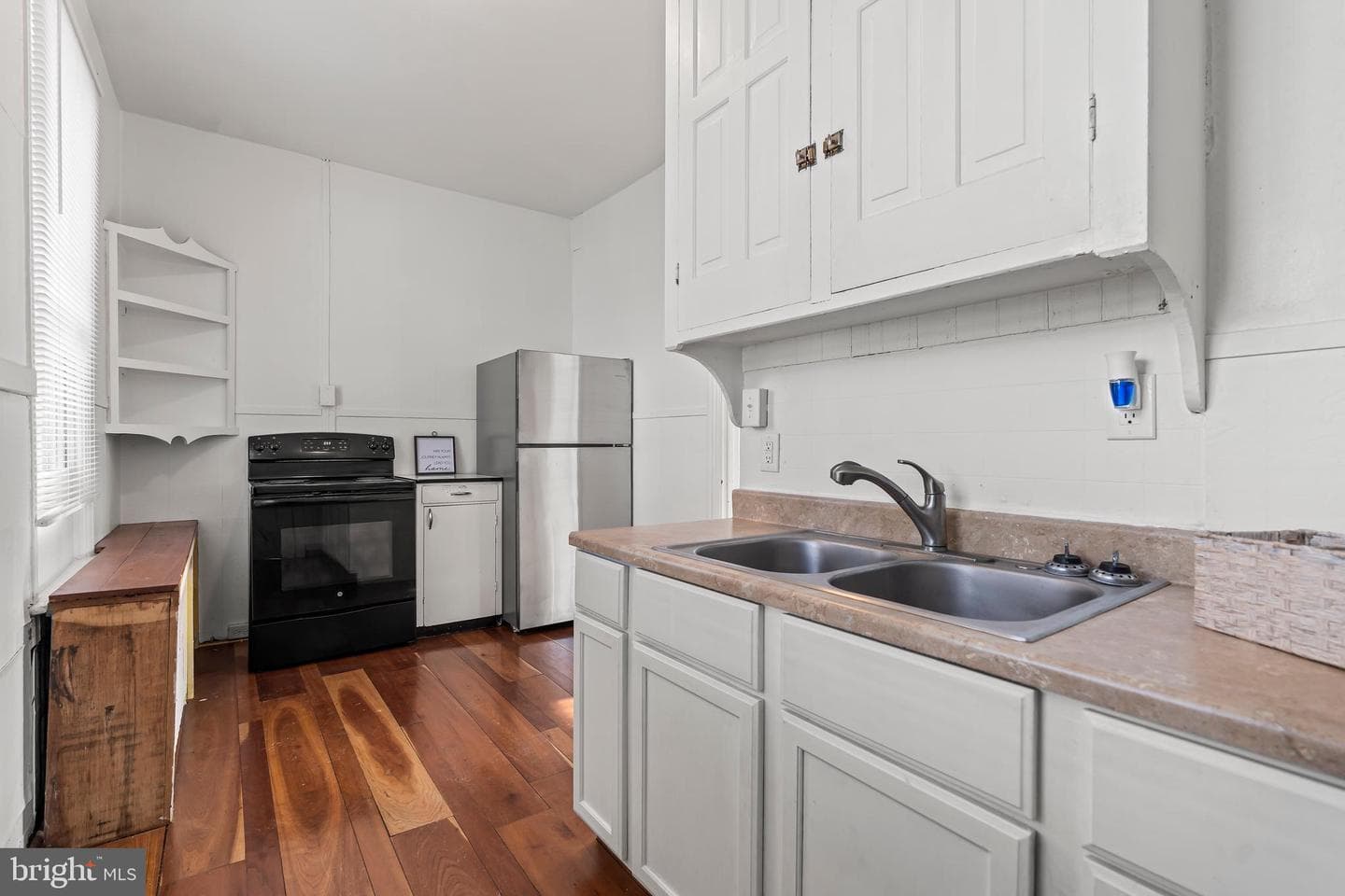 148 N Carlisle Street photo 23