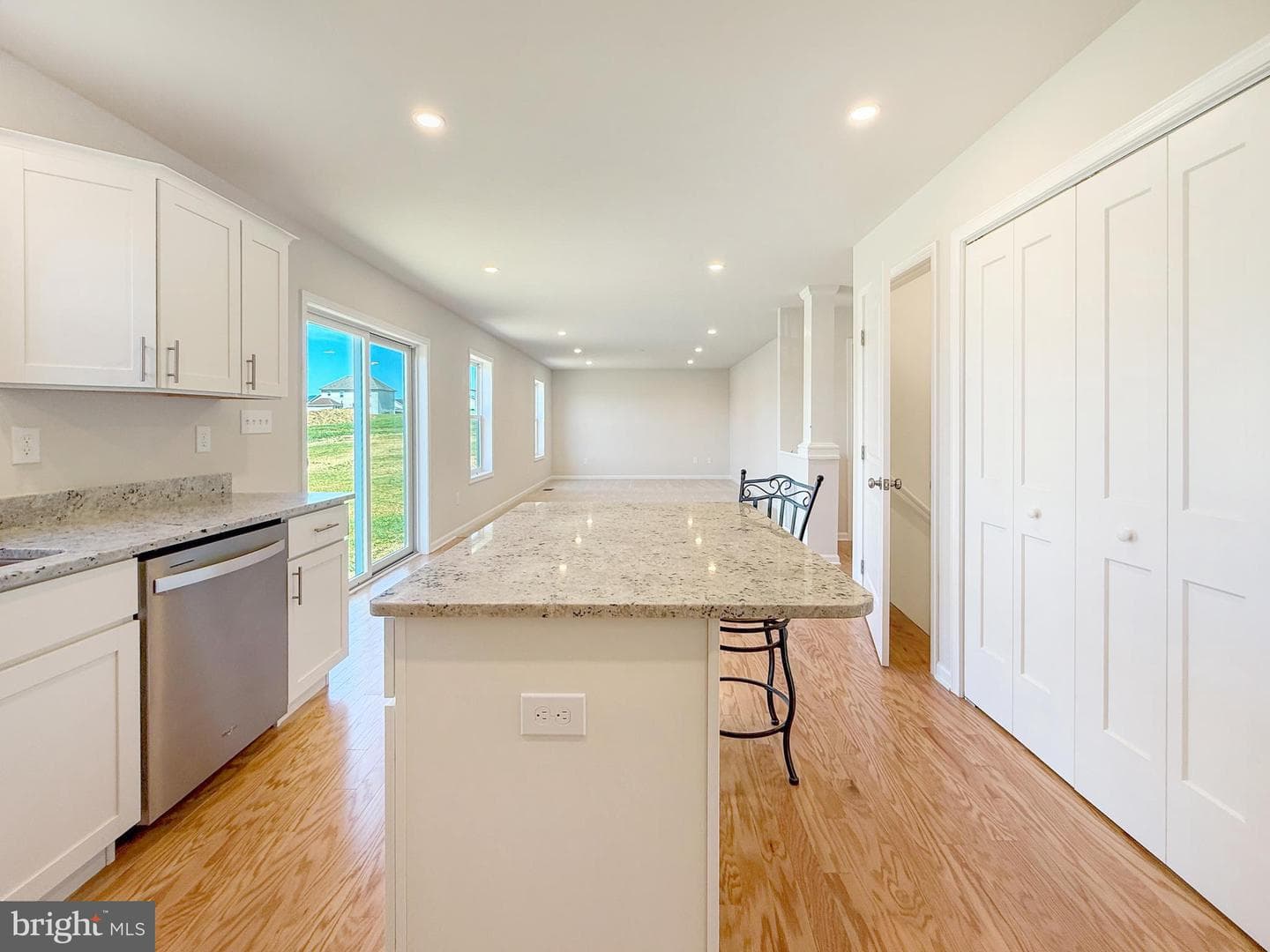 9000 Spring Bloom Ct photo 18