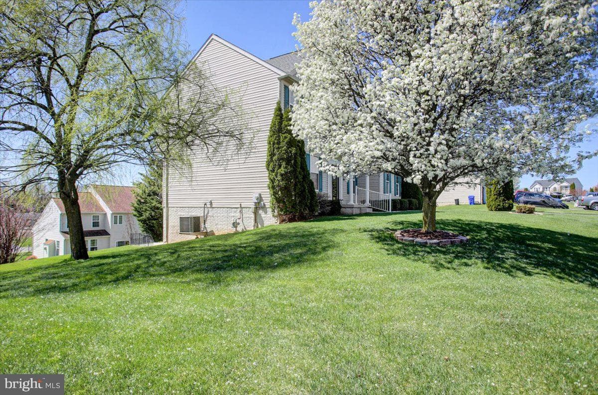 108 Bridle Hill Court photo 50