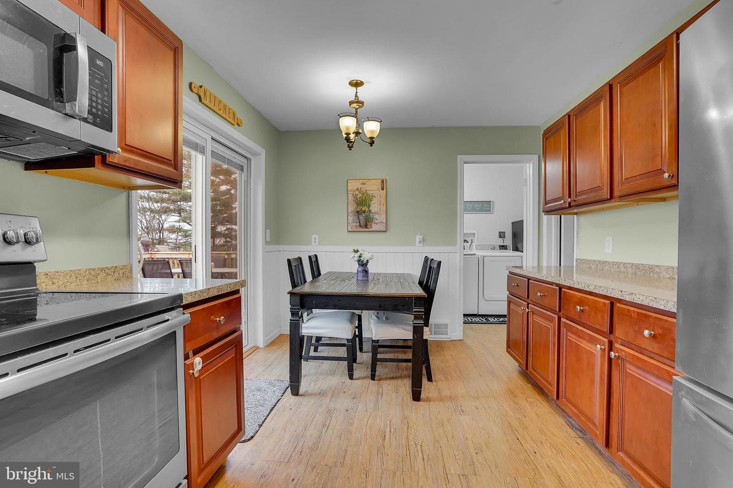 10808 Lincoln Way W photo 8