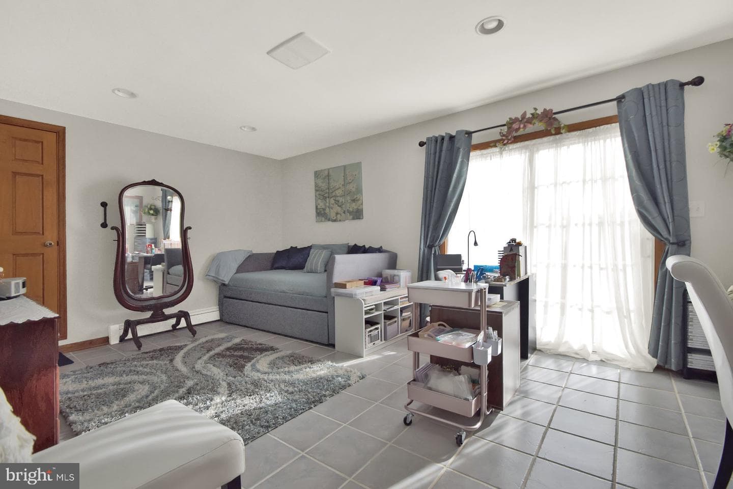 1138 Brandon Drive photo 18