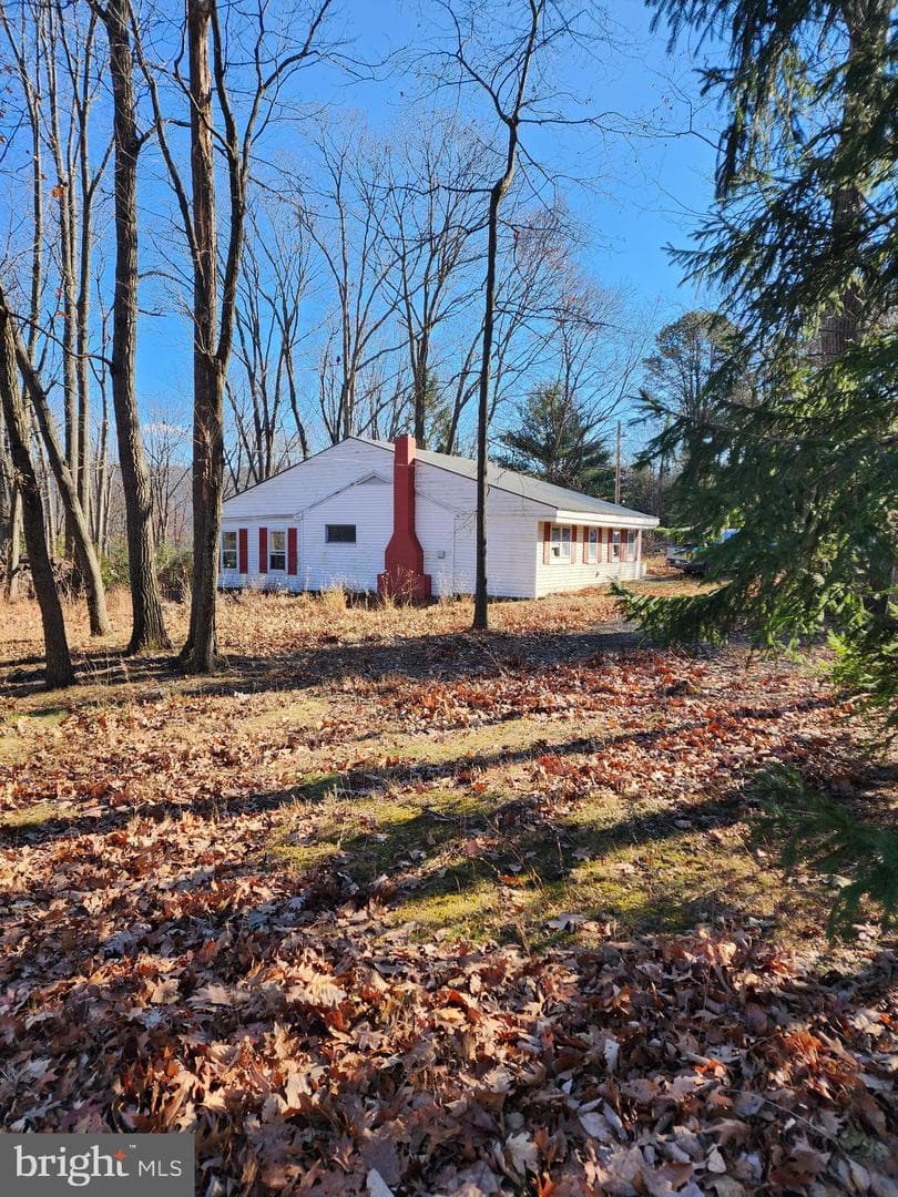 15689 Ridge Road photo 11