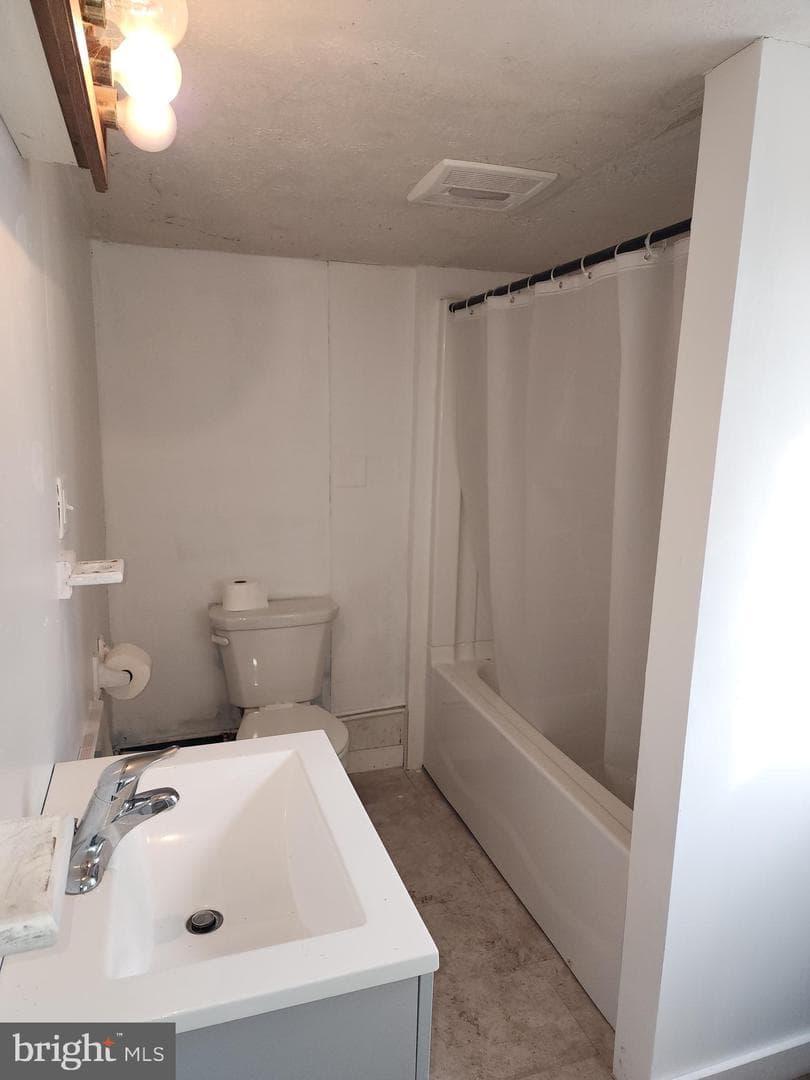 15689 Ridge Road photo 18