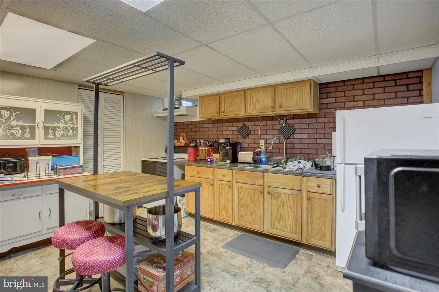 924 Blanchard Avenue photo 42