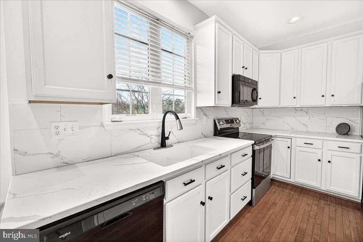 603 N Shannon photo 10