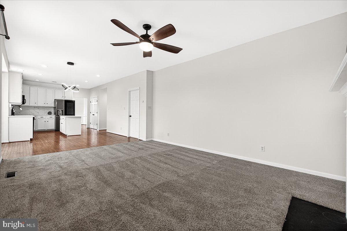 603 N Shannon photo 15