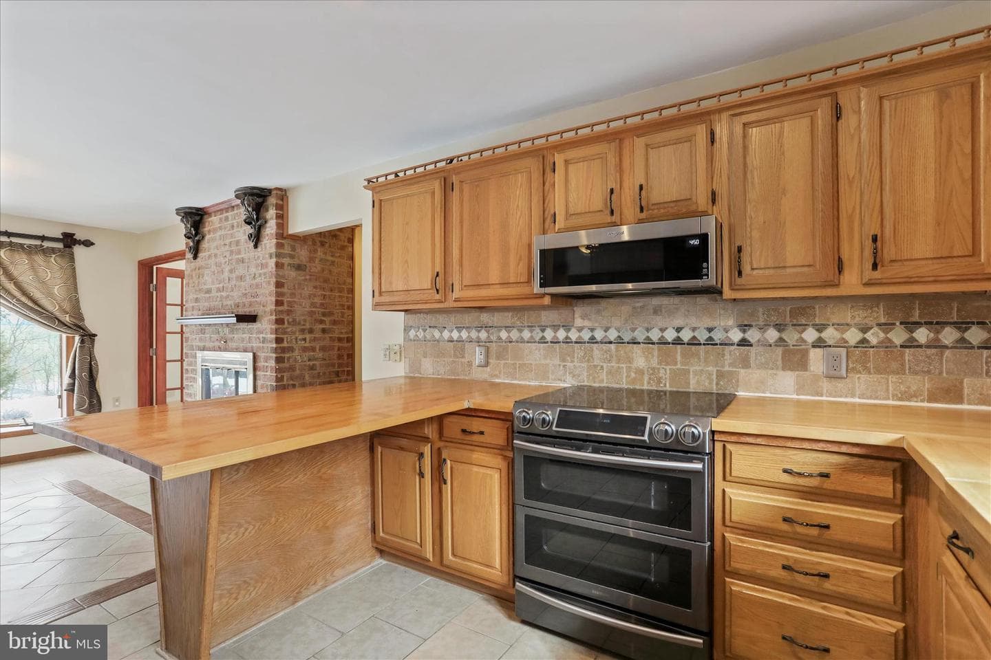 47 Emerald Drive photo 16