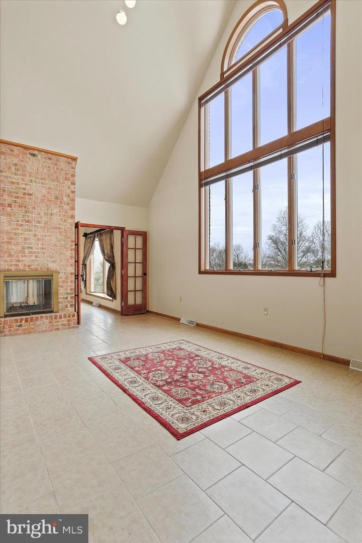 47 Emerald Drive photo 9