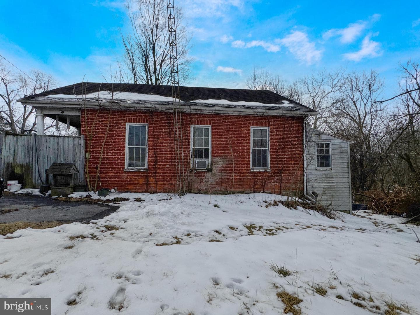 14933 Wayne Highway photo 15