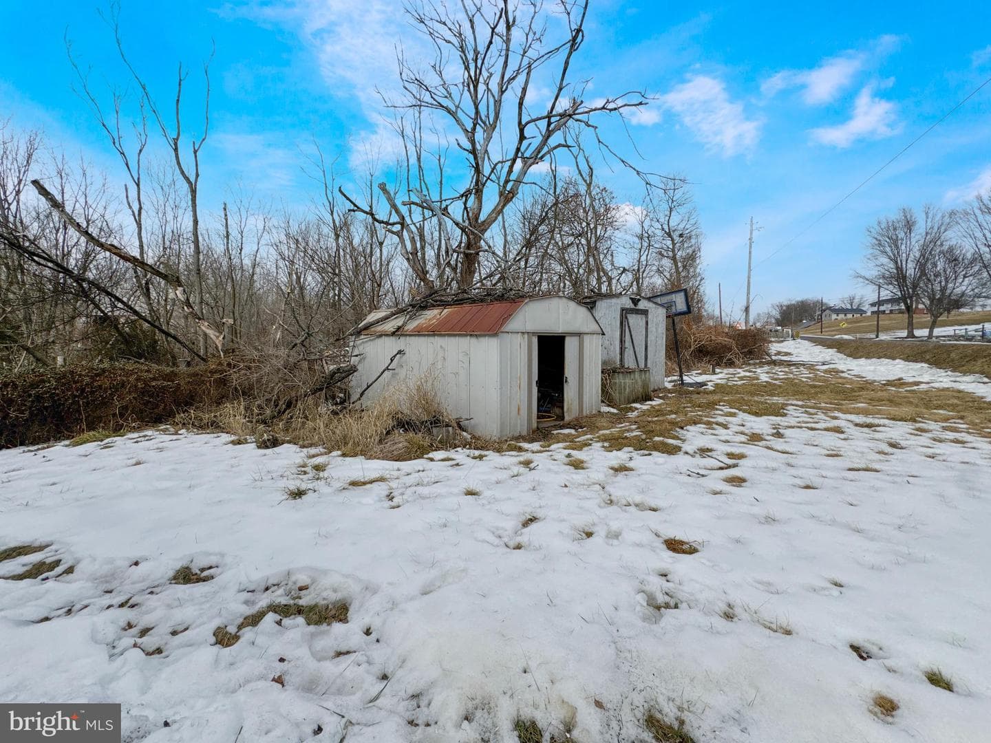 14933 Wayne Highway photo 16
