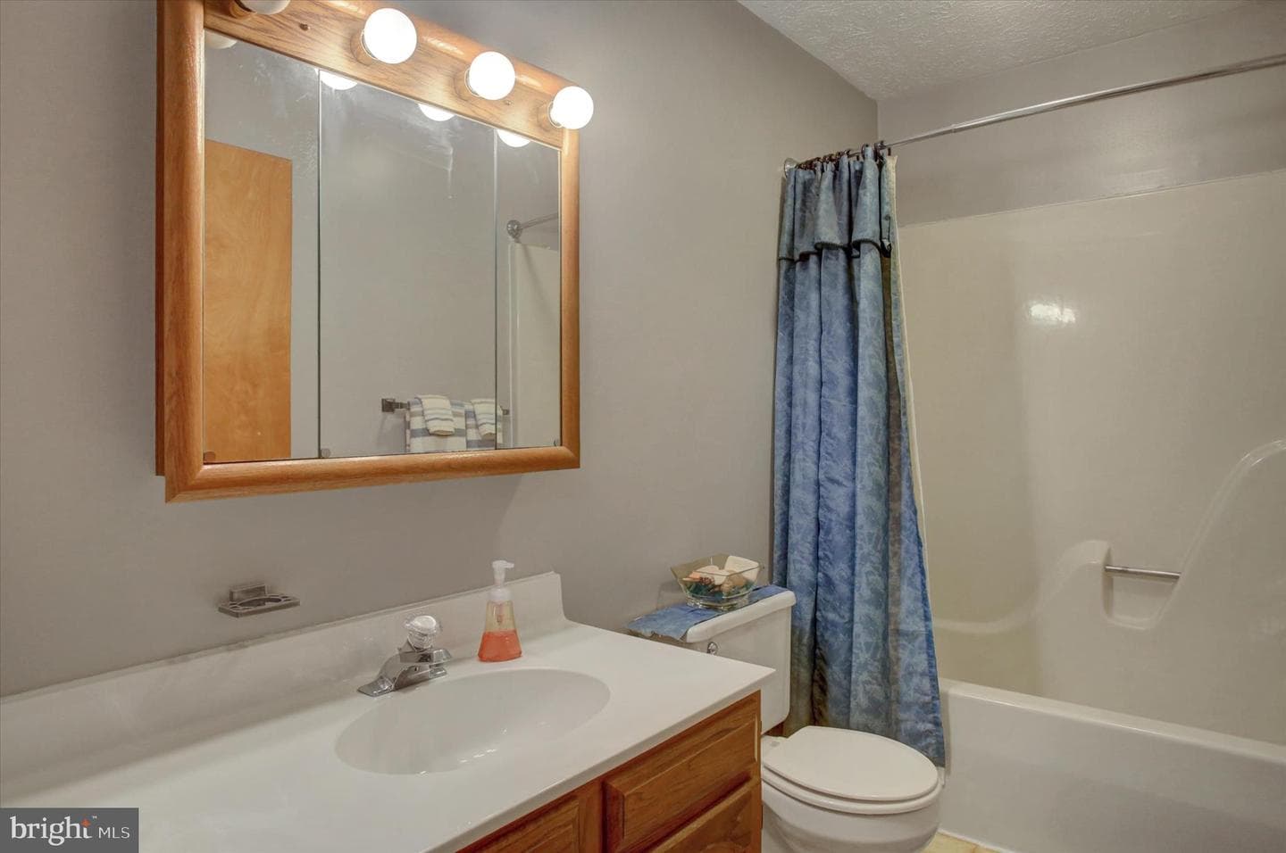 1077 Progress Road photo 17