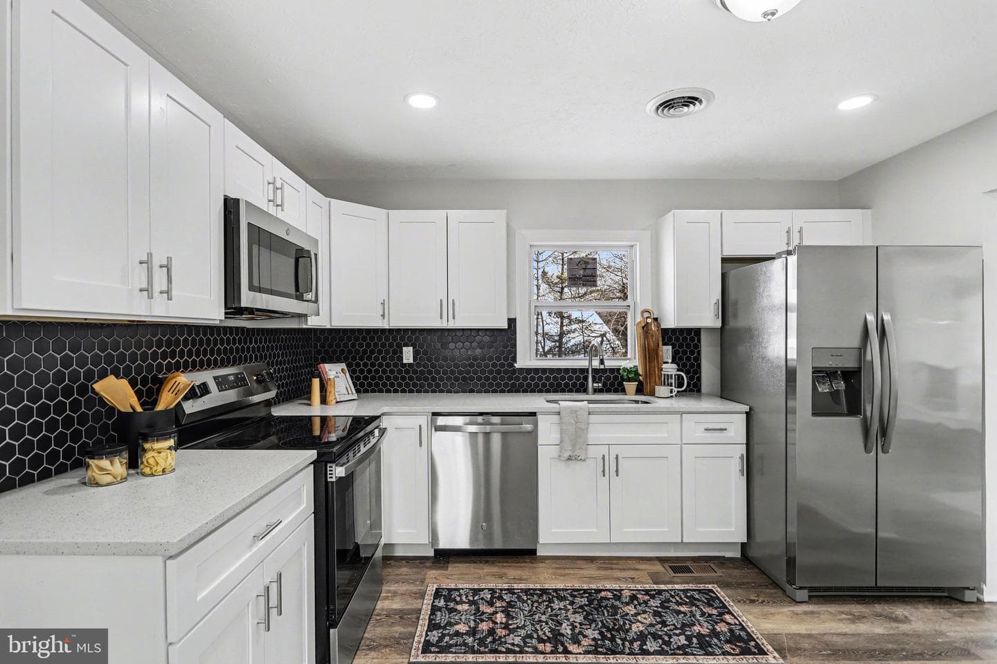 199 Wilkson Lane photo 13