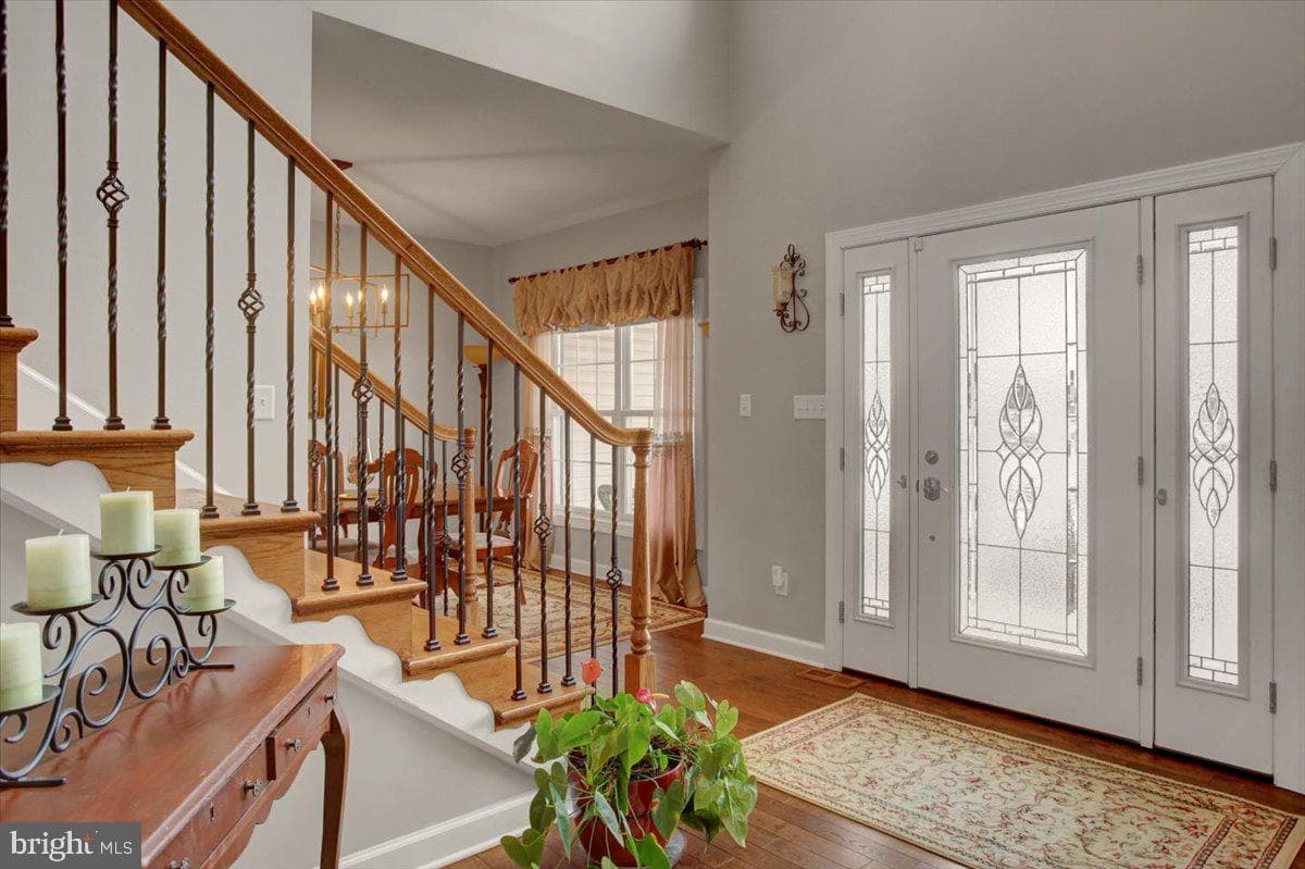 847 W King Street photo 11