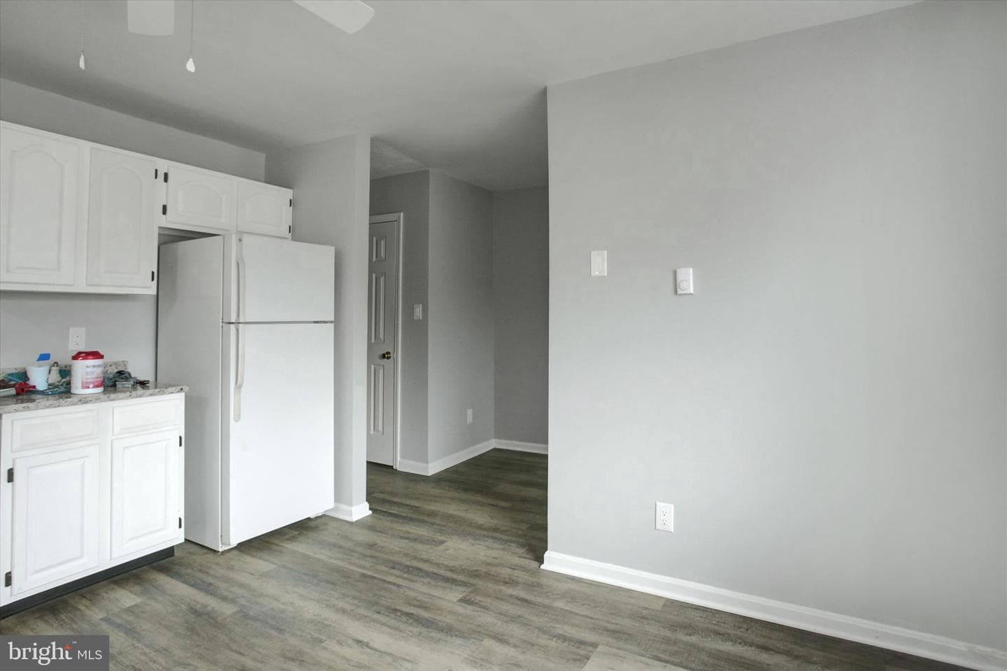 14895 Robinhood Circle photo 11