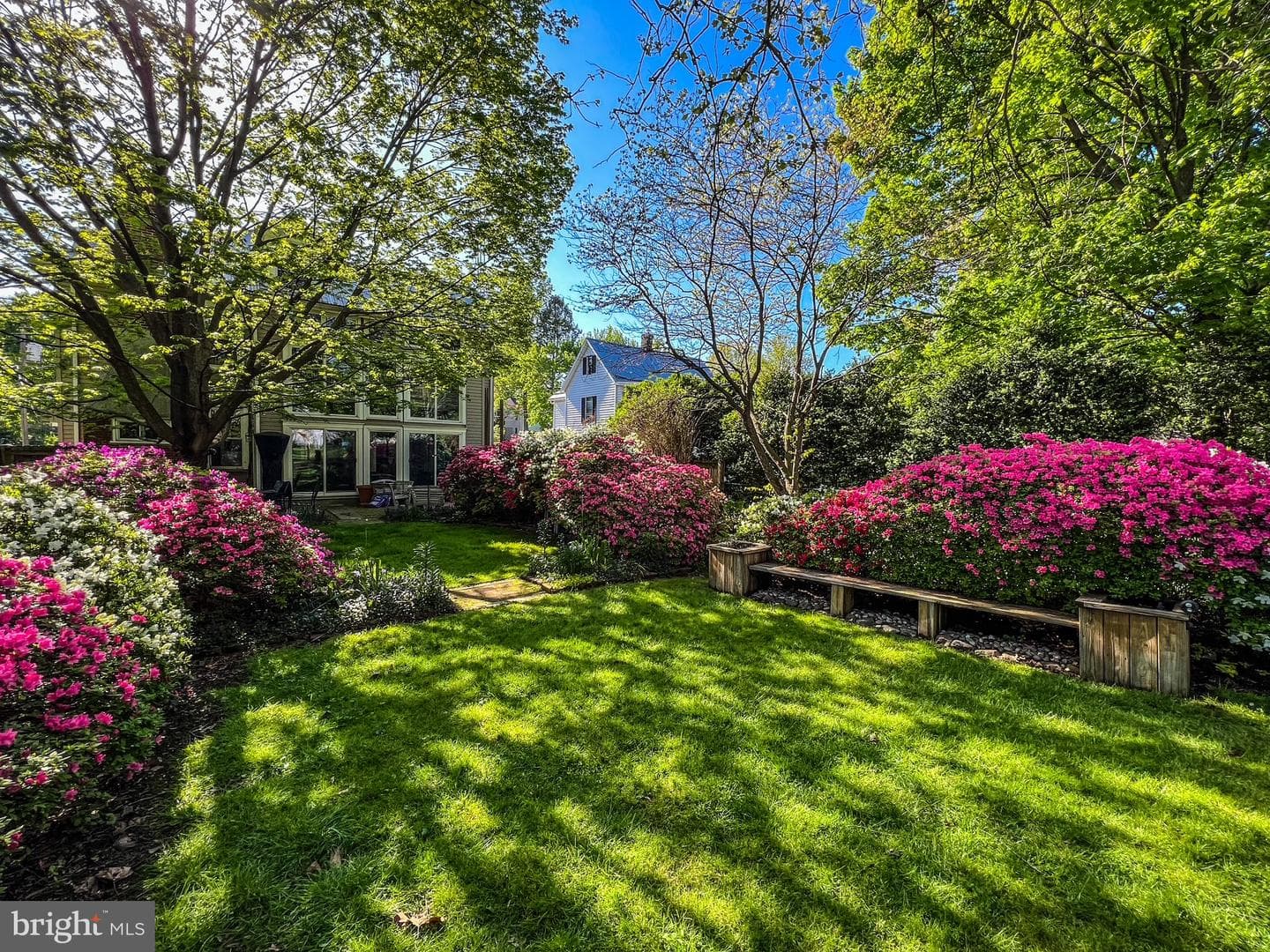 105 Linden Avenue photo 40