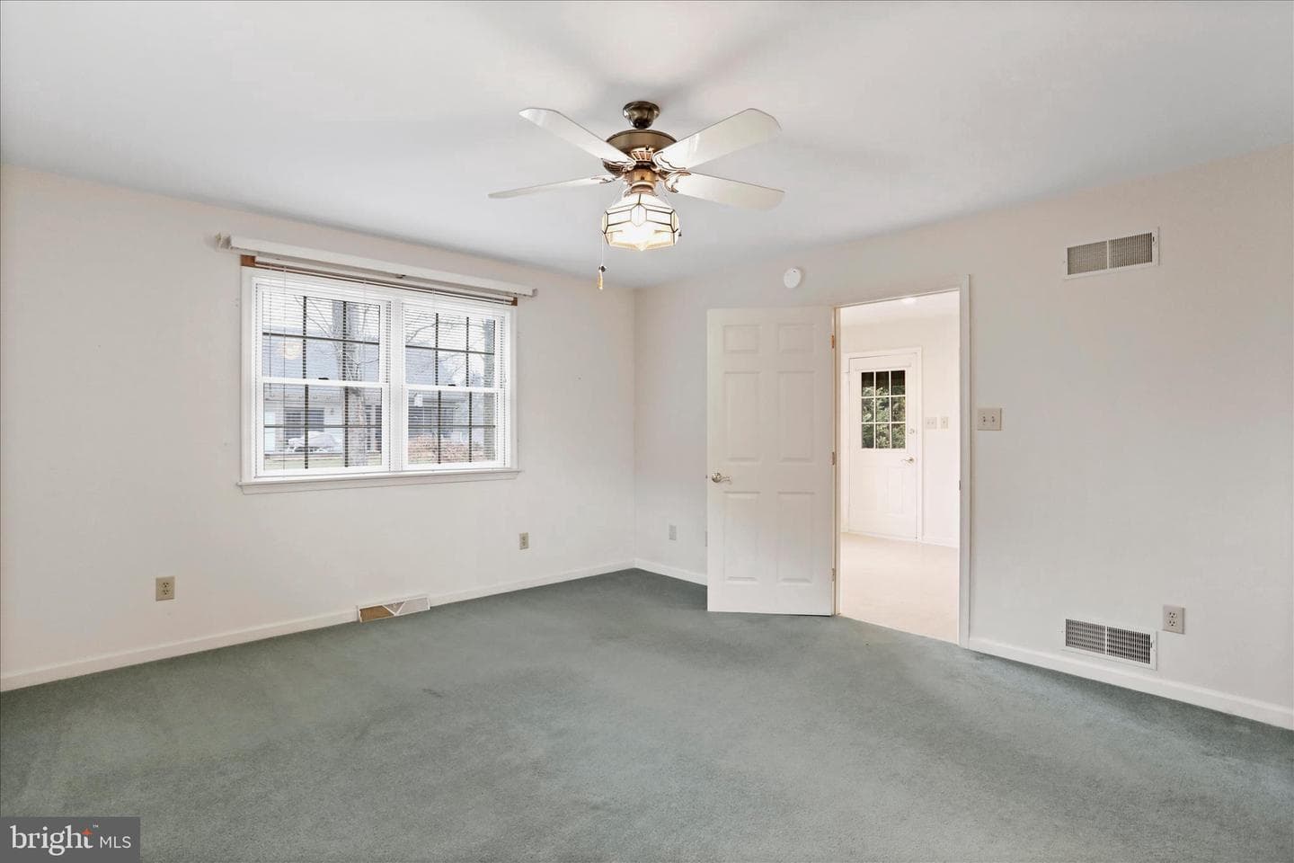 7010 Fairway Oaks photo 24