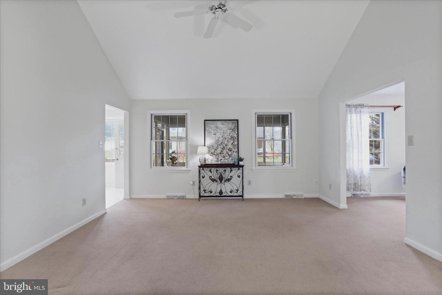 7010 Fairway Oaks photo 8