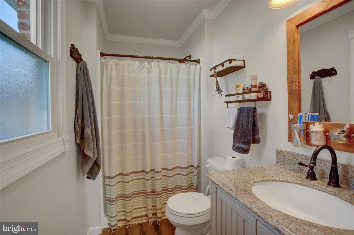 128 Hillside Drive photo 29