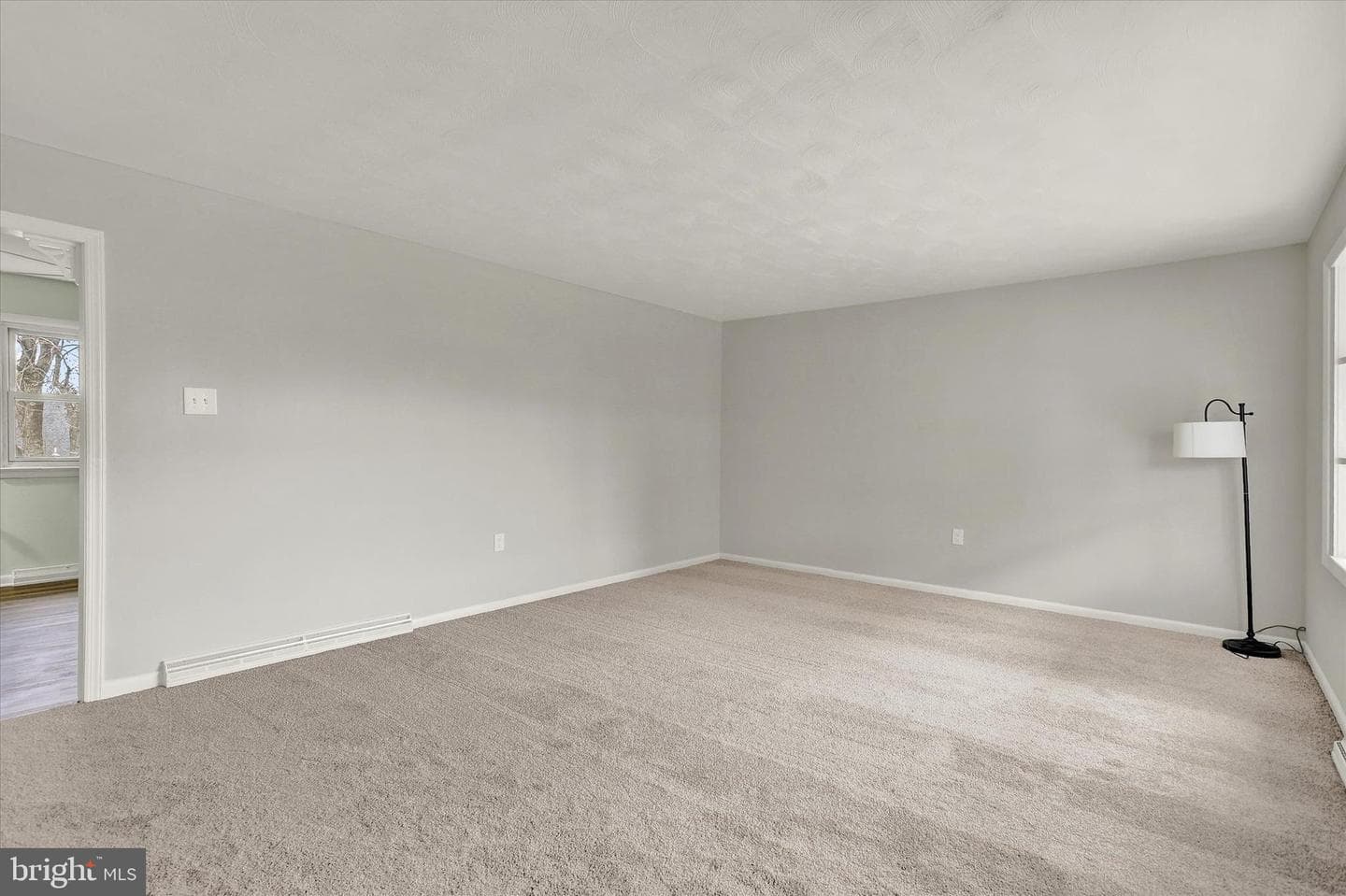 1370 3rd Avenue photo 3