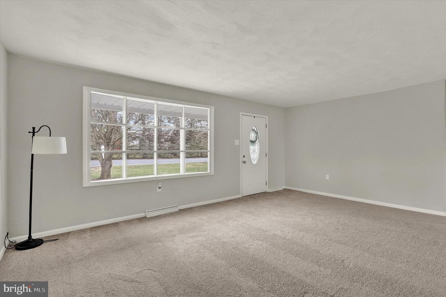 1370 3rd Avenue photo 4