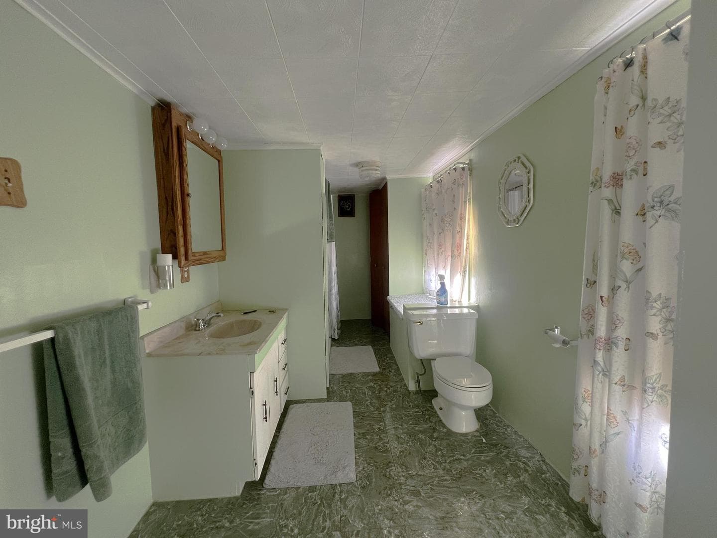166 W Main Street photo 7