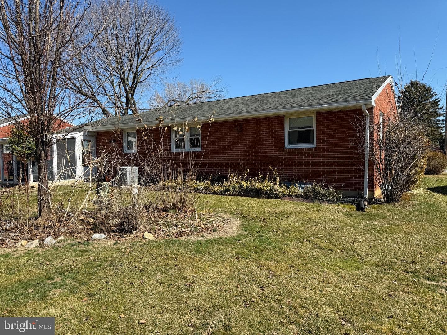 207 Pine Drive photo 8