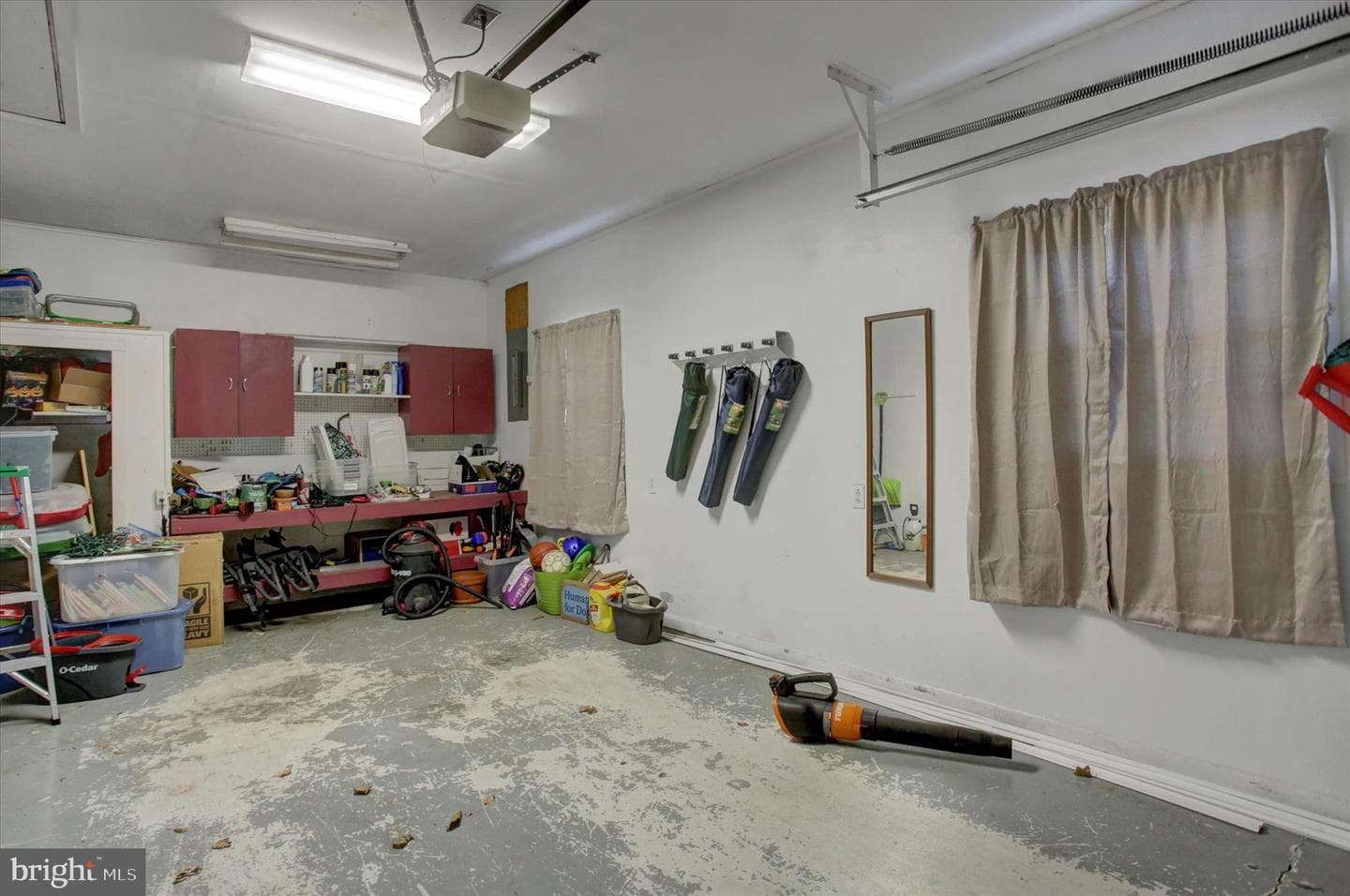 141 Apple Drive photo 23