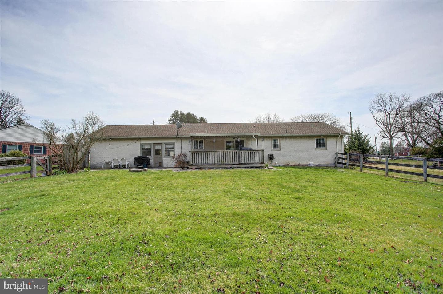 141 Apple Drive photo 42